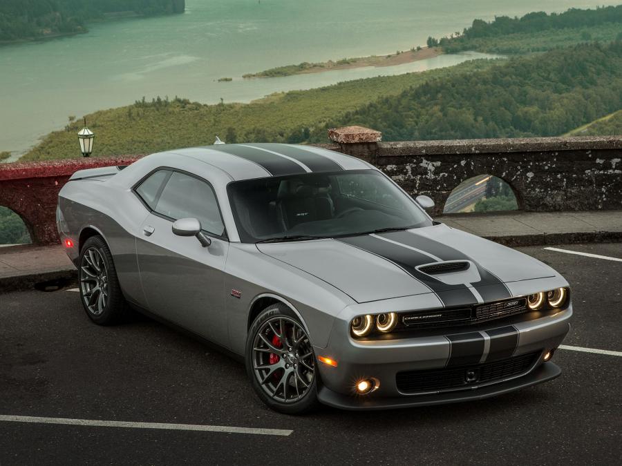  Dodge Challenger SRT 392 2015 года  (фото 7 из 21)